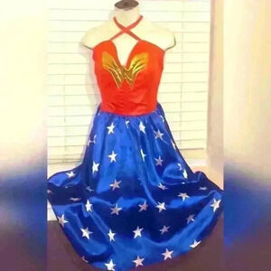 Women's Wonder Woman Halloween Party Costume Size L Official Wonder Woman Merch